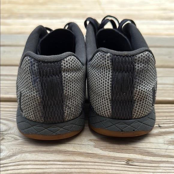 NOBULL Size 9.5 Black and Gray Athletic Shoes with Digital Camo - Picture 4 of 11